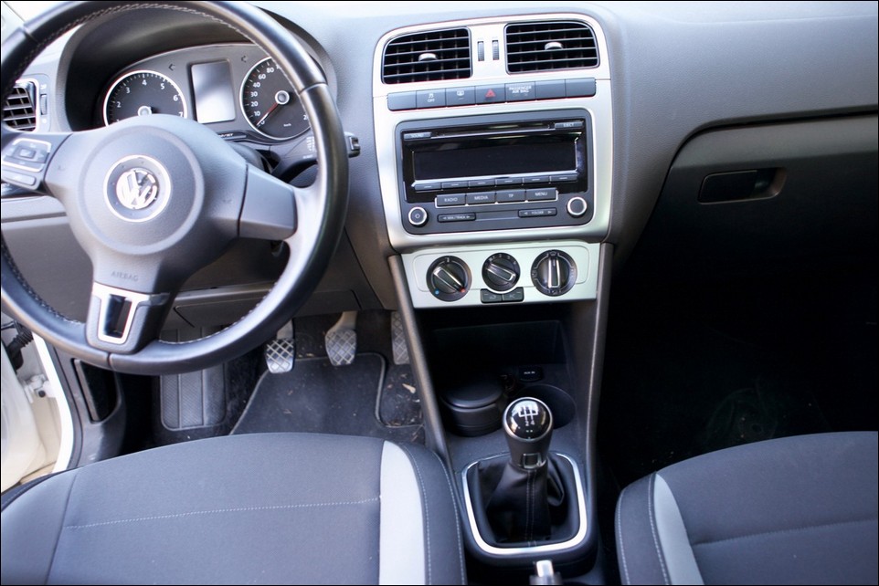 Volkswagen Polo console avant